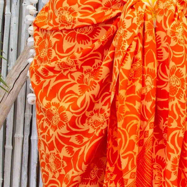 Bali Pareo met Gesp Happy and Smile