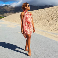 Pareo
Batik met Gesp
Aztec Red